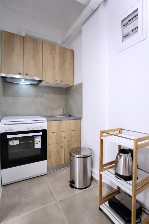Gk Attica Apartment Athena Bagian luar foto